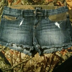 Women's Factory distressed denim shorts