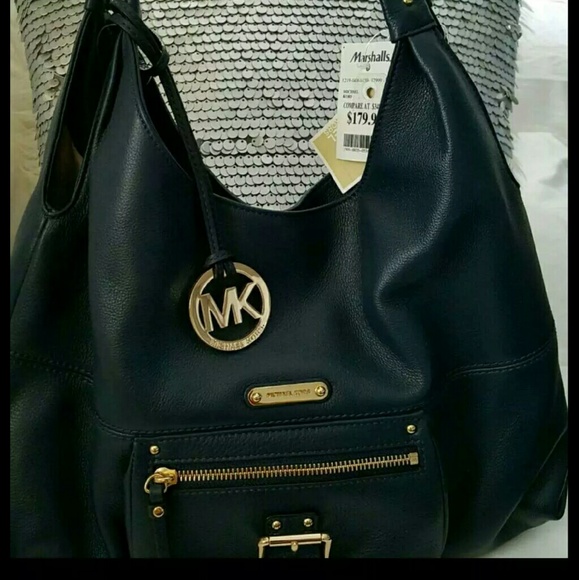 Micheal Kors bag - Picture 1 of 1