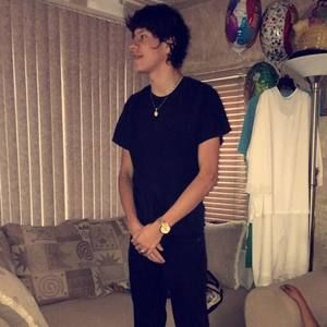 Meet your Posher, Luis