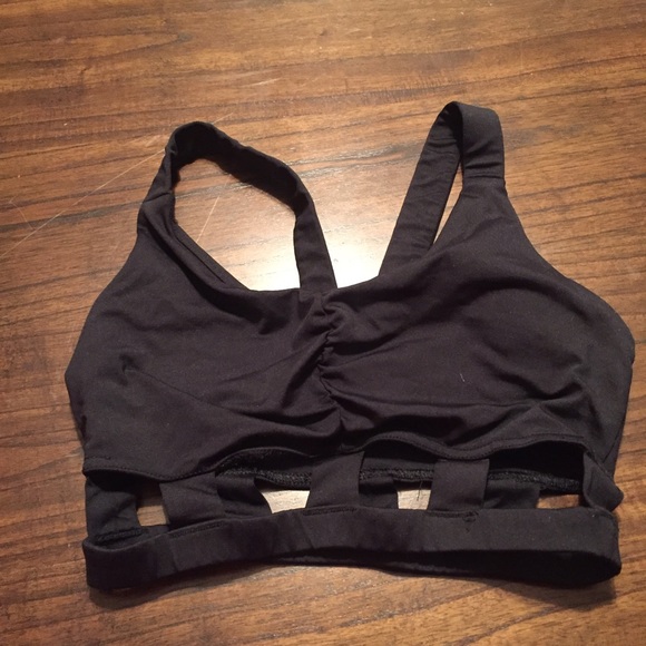 Black Sports Bra