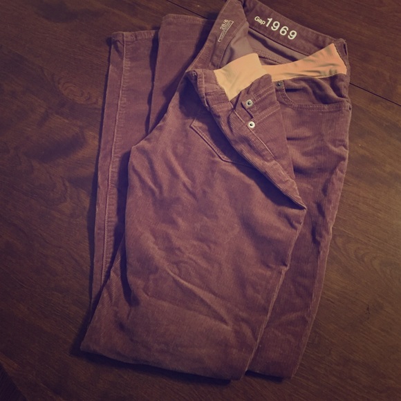 GAP maternity skinny cords