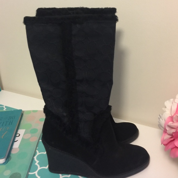 Authentic Coach Boots Brand New Size 9.5 - Picture 2 of 4