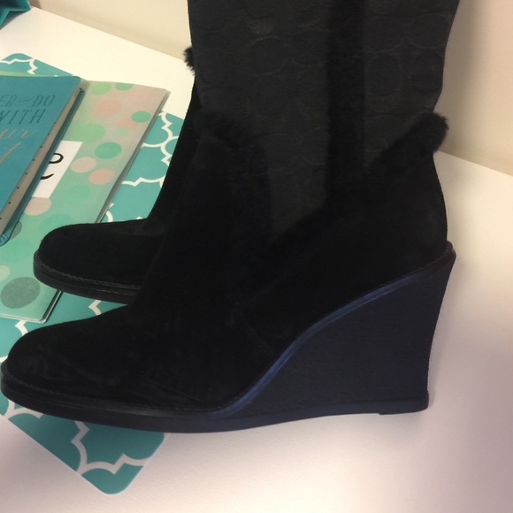 Authentic Coach Boots Brand New Size 9.5 - Picture 3 of 4