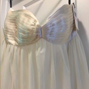 NWT Gorgeous Strapless Calvin Klein Dress, size 10