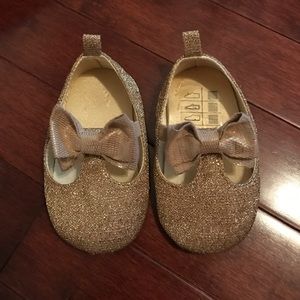 H&M Shimmering Gold Crib Shoes