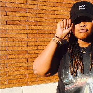 Meet your Posher, Alyssa