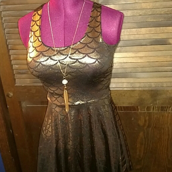 Mermaid Party Dress - Picture 3 of 4