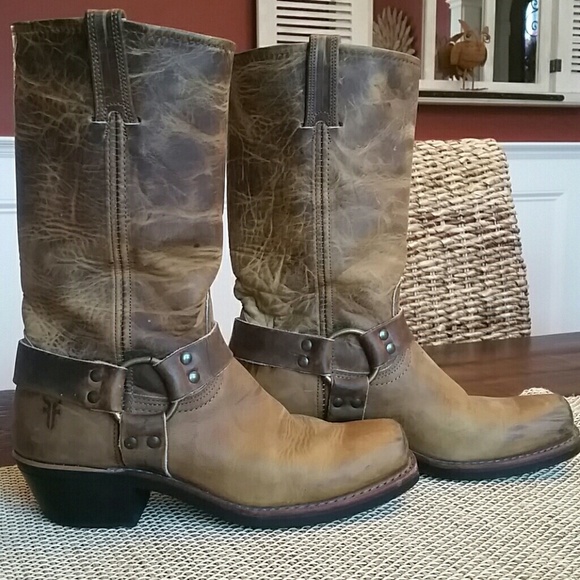 Frye Harness Boots 12R - GORGEOUS!