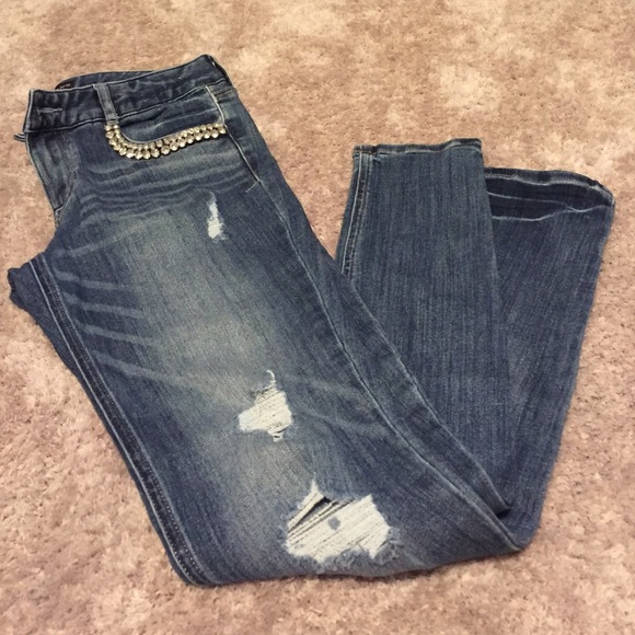 Stretch distress detailed skinny jean