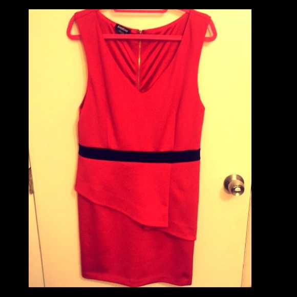 🔻Bebe🔺 Red Cocktail Dress 🔺Size: XL 🔻