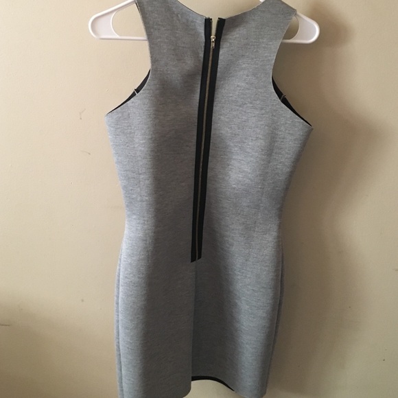 Tobi grey bodycon dress - Picture 3 of 4