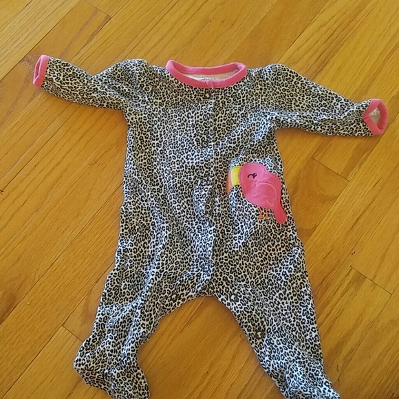 1 Outfit 1 Onsies - Picture 3 of 3