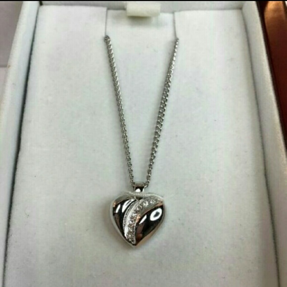 Nwt Bulova  Crystal watch and necklace set main image 3