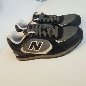 New Balance 525 Navy, Gray, fits womens size 7