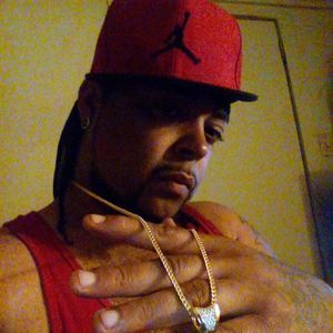 Meet your Posher, Raymond