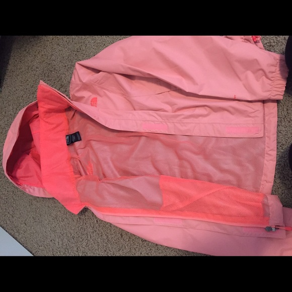 North face rain jacket - Picture 3 of 3