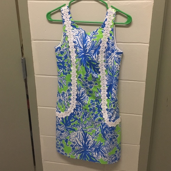 Lilly Pulitzer Dresses & Skirts - Lilly Pulitzer shift dress