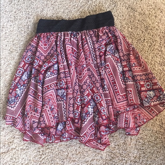 NEW! Cute Red Skirt❤️