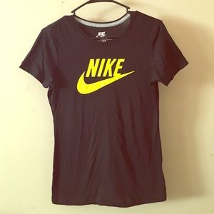 Nike Sport Tee