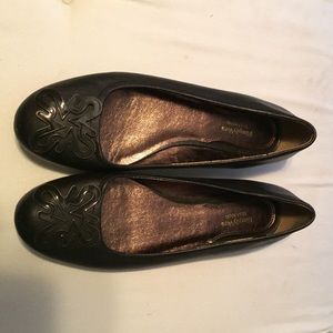 Simply Vera by Vera Wang Flats