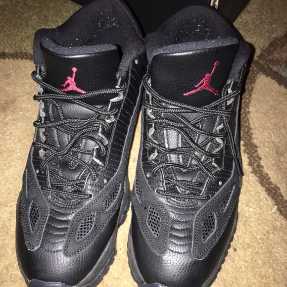 Referee 11s