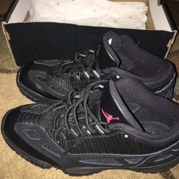 Referee 11s - Picture 2 of 2