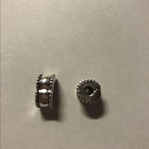 Pandora barrel clips