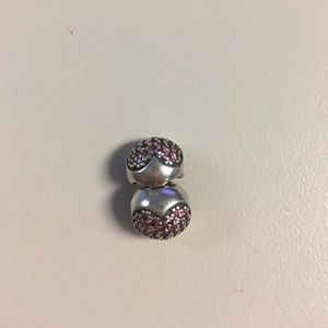 Pandora clip