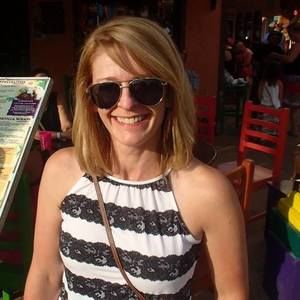 Meet your Posher, Christine