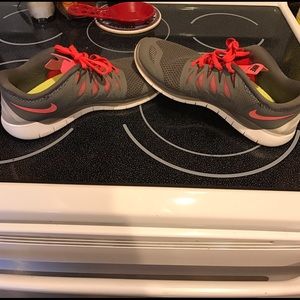 Nike free run shoes 5.0