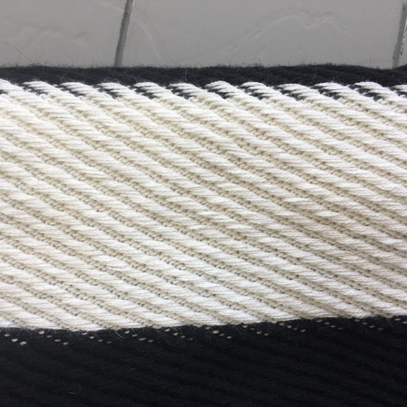 GIFTED🌪clearance!🌪Forever 21 open poncho - Picture 3 of 4