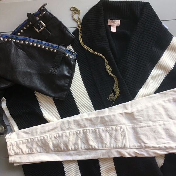 GIFTED🌪clearance!🌪Forever 21 open poncho - Picture 4 of 4