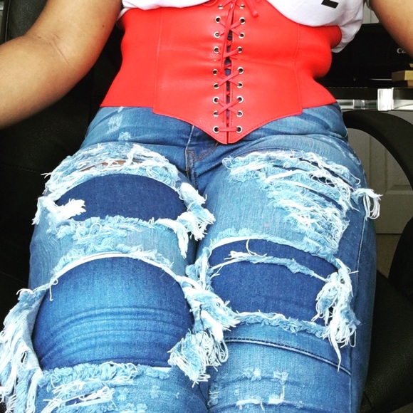 Hi Waist Distressed Jeans - Picture 3 of 3