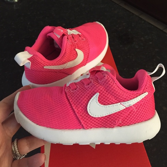 ❌❌SOLD❌❌ Toddler Nike Roshe
