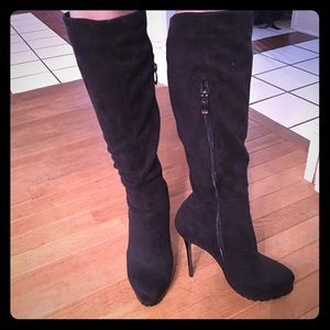 Nina Platform Stiletto Black boots Size 7 zipper.