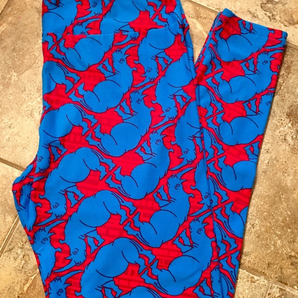 LuLaRoe Tall and Curvy.