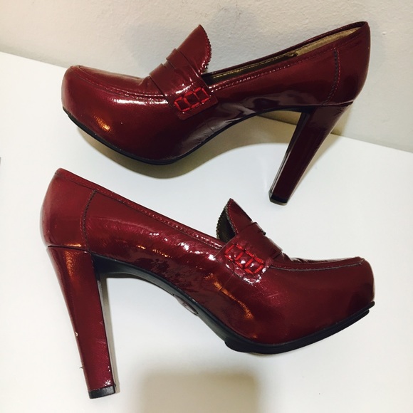 Cranberry Oxford Platform Heels