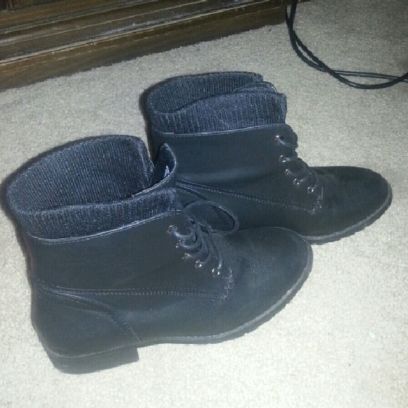 JustFab | Boots - Picture 2 of 4