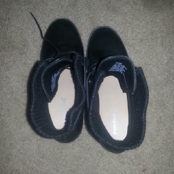 JustFab | Boots - Picture 3 of 4