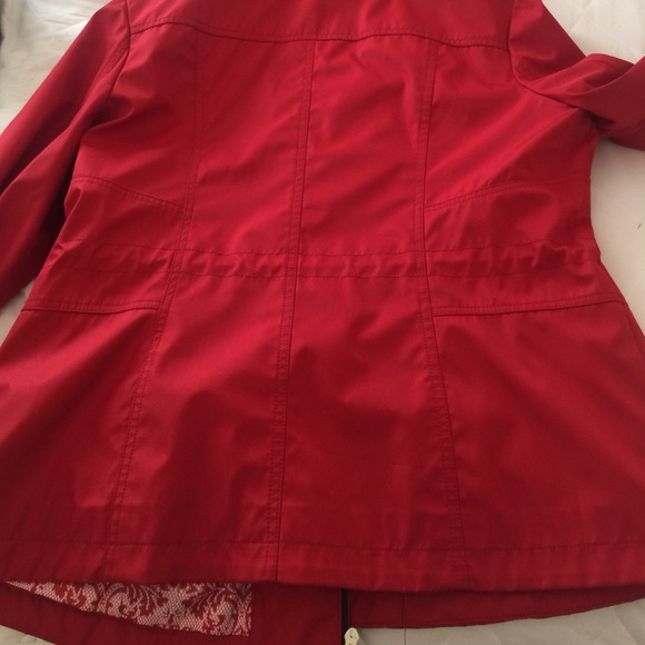 Jacket - Picture 4 of 4