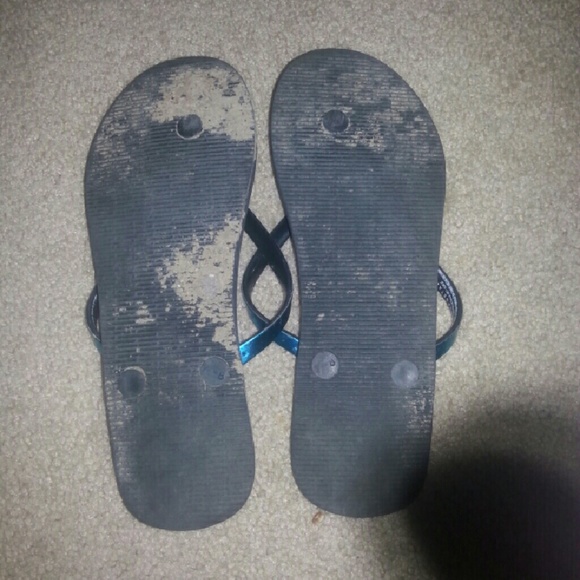 Flip Flops - Picture 2 of 4