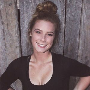 Meet your Posher, Emery