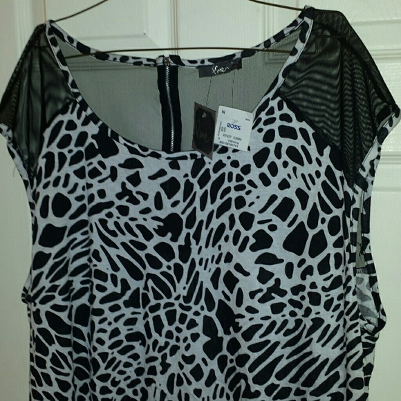 Plus size womens NWT tags Shirt