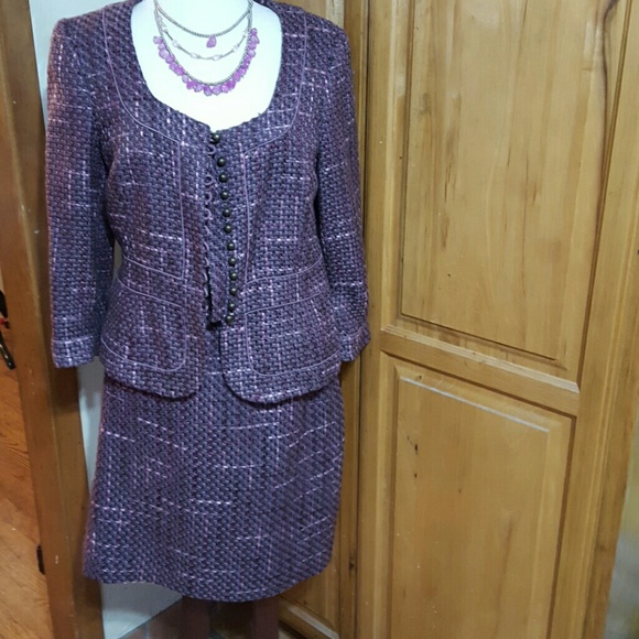 Bandolino Suit with Skirt and Jacket