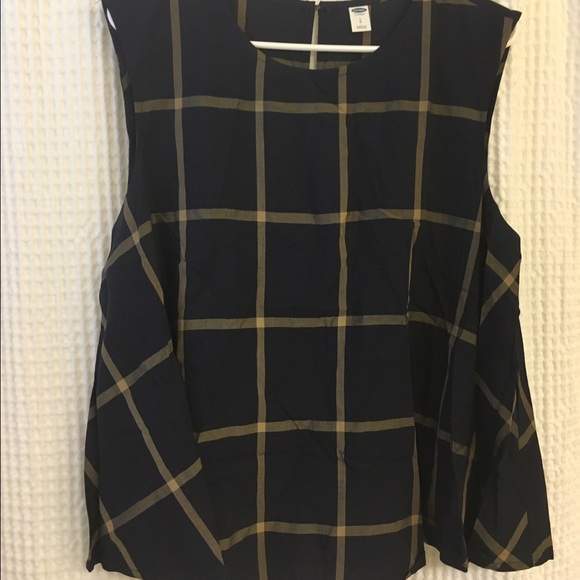 NWOT Old Navy, Navy Plaid Flowy Tank, size Large