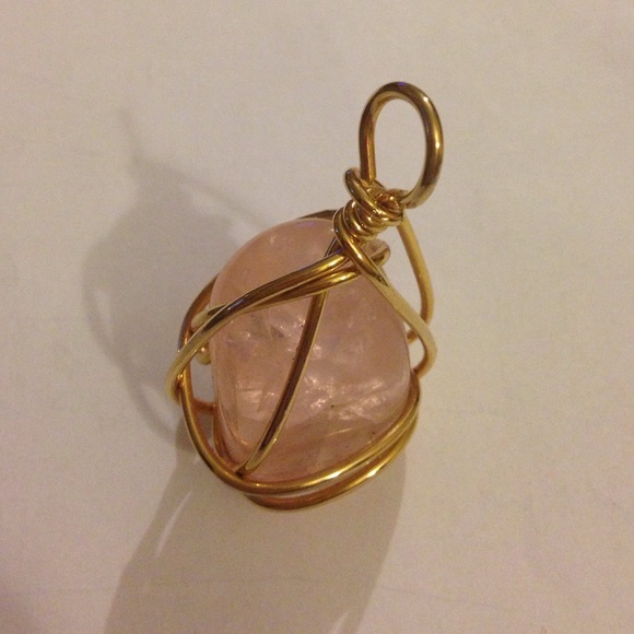Pink Quartz gold pendent - Picture 2 of 3