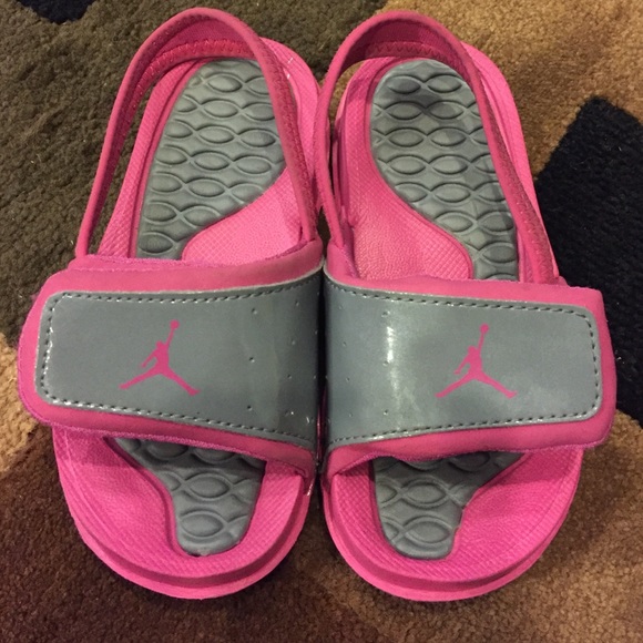 Like new toddler jordan slip-on's