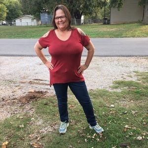 Meet your Posher, Stacy