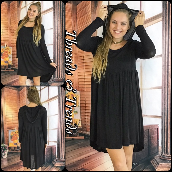 Black High-Low Hooded Long Sleeve Dress - Picture 2 of 4