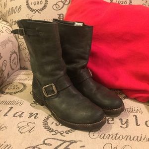 Frye Veronica slouch short